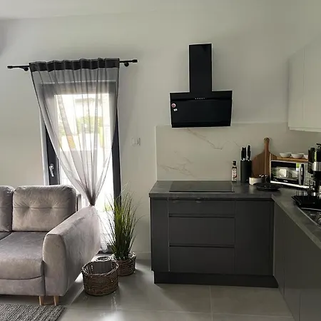 Lux Apart - Apartamenty Z Jacuzzi I Sauna Nad Wisla Ustron Exterior photo