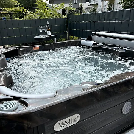 Lux Apart - Apartamenty Z Jacuzzi I Sauna Nad Wisla Ustron Exterior photo