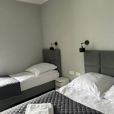 Lux Apart - Apartamenty Z Jacuzzi I Sauna Nad Wisla Ustron Exterior photo