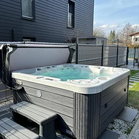 Lux Apart - Apartamenty Z Jacuzzi I Sauna Nad Wisla Ustron Exterior photo